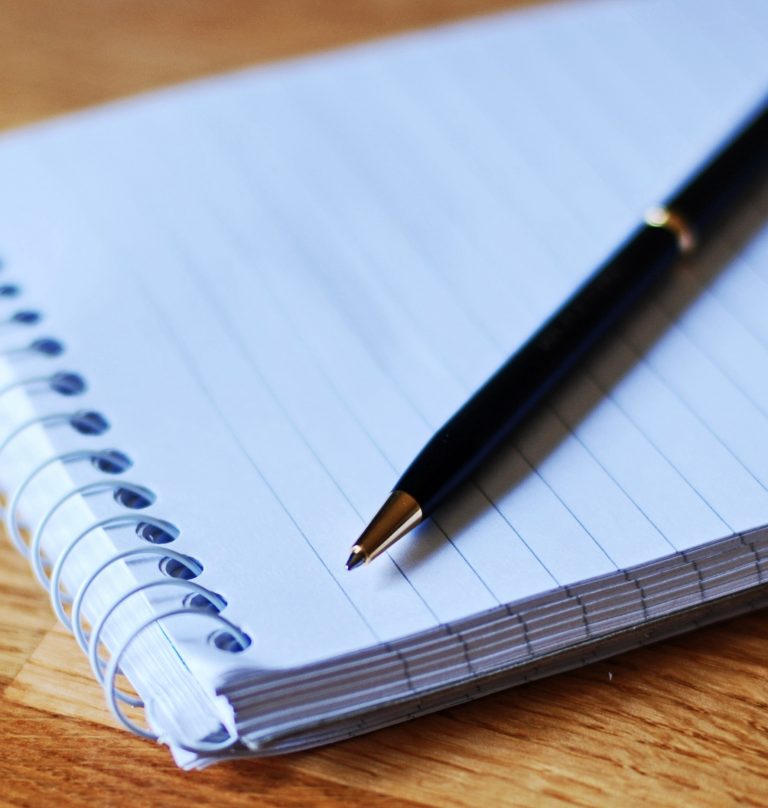 Essay presence image